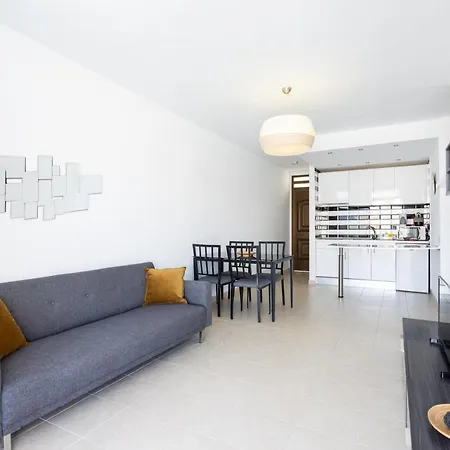 Apartment Top Location In Las Americas With Pool - Hemeras Boutique Homes *